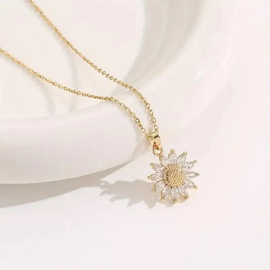 Sunflower necklace plated in 18K gold.